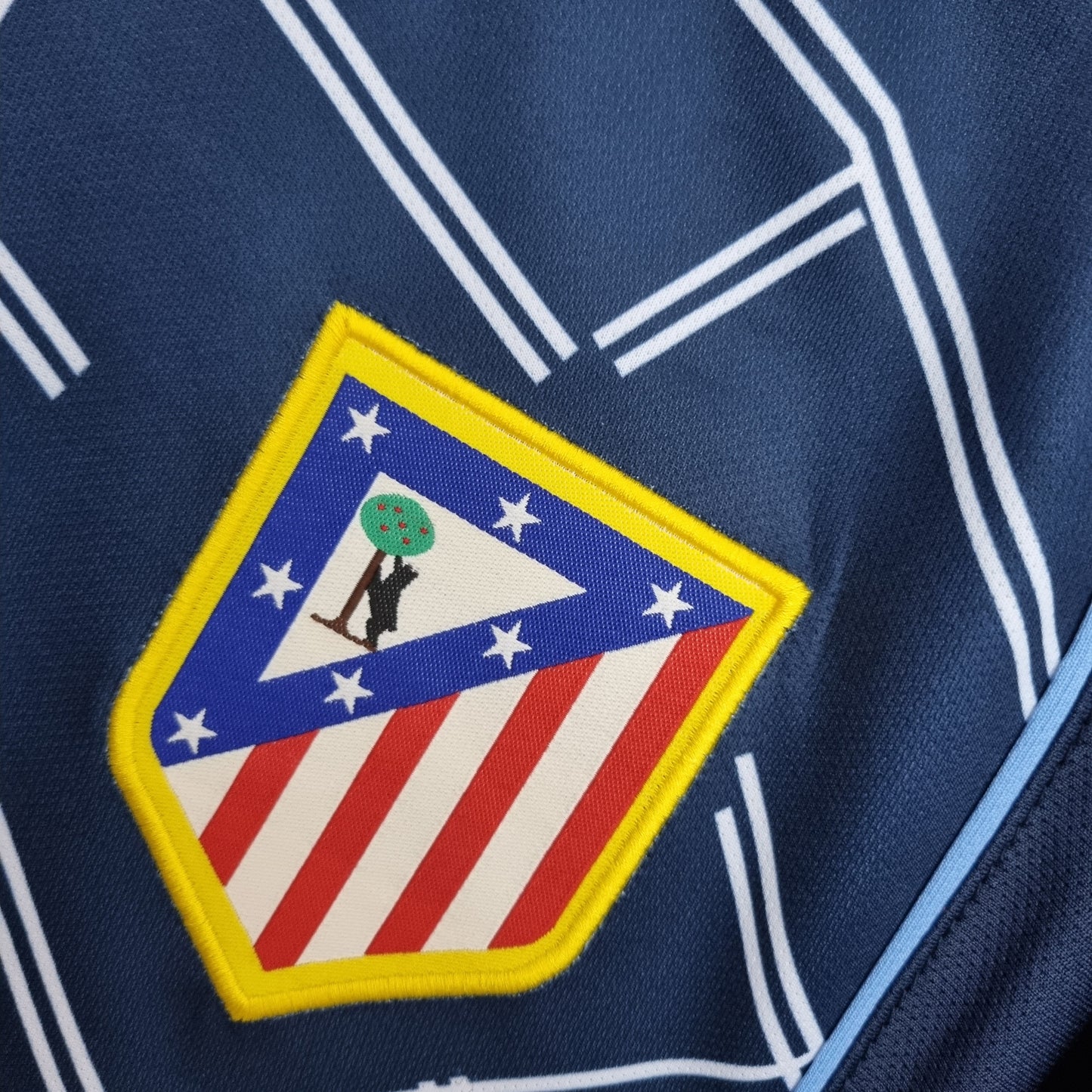 Atlético de Madrid Retro Jersey 2004/2005 AWAY