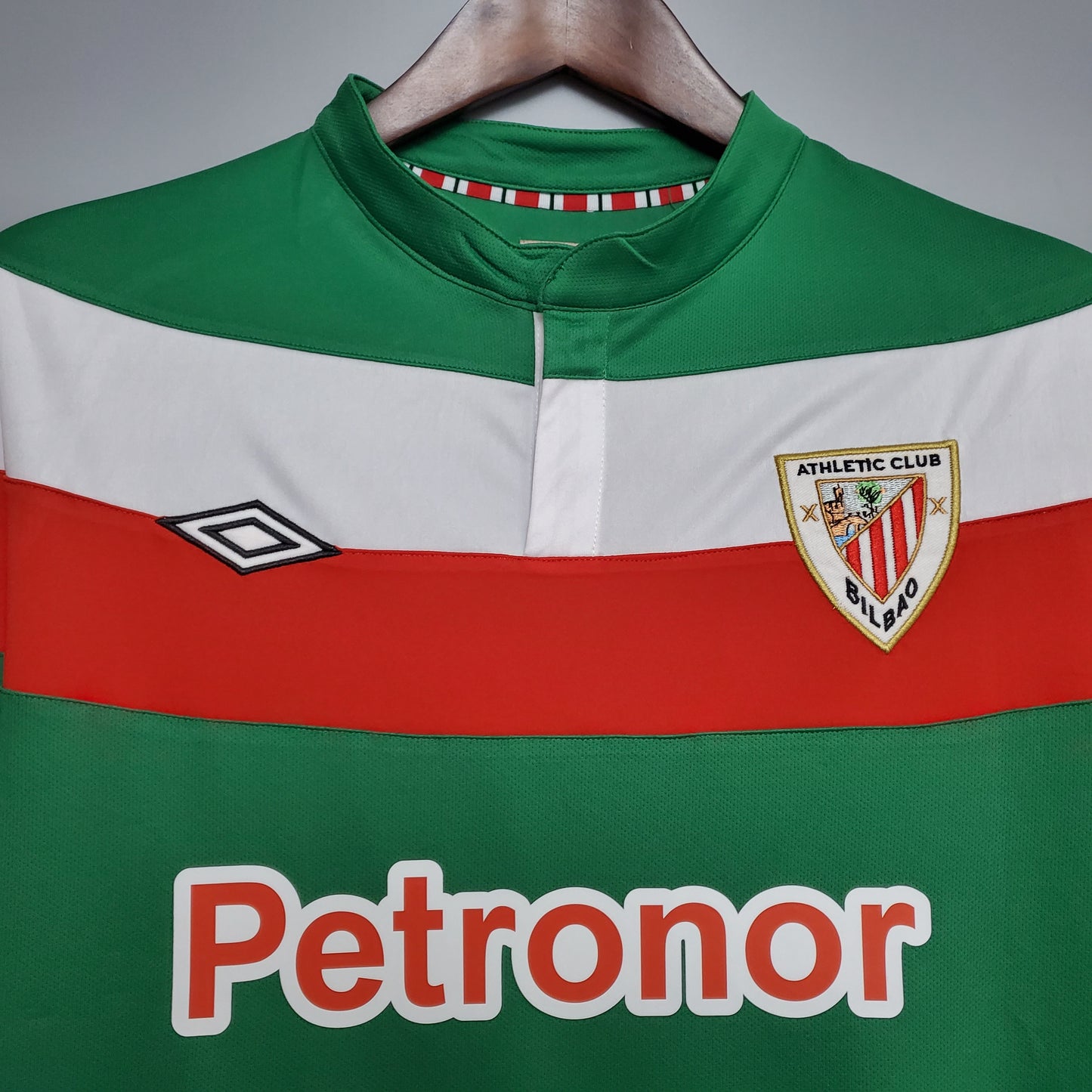 Athletic Bilbao Retro Jersey 2011/2012 AWAY